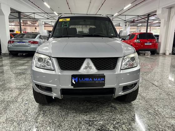MITSUBISHI PAJERO TR4 2.0 4X2 16V 140CV FLEX 4P MANUAL